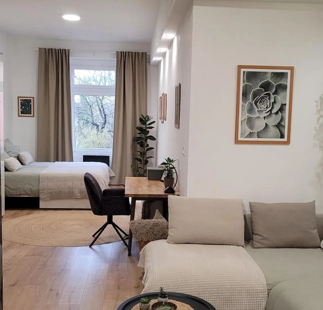 Ilka Suite Budapest 0*,  Hungary